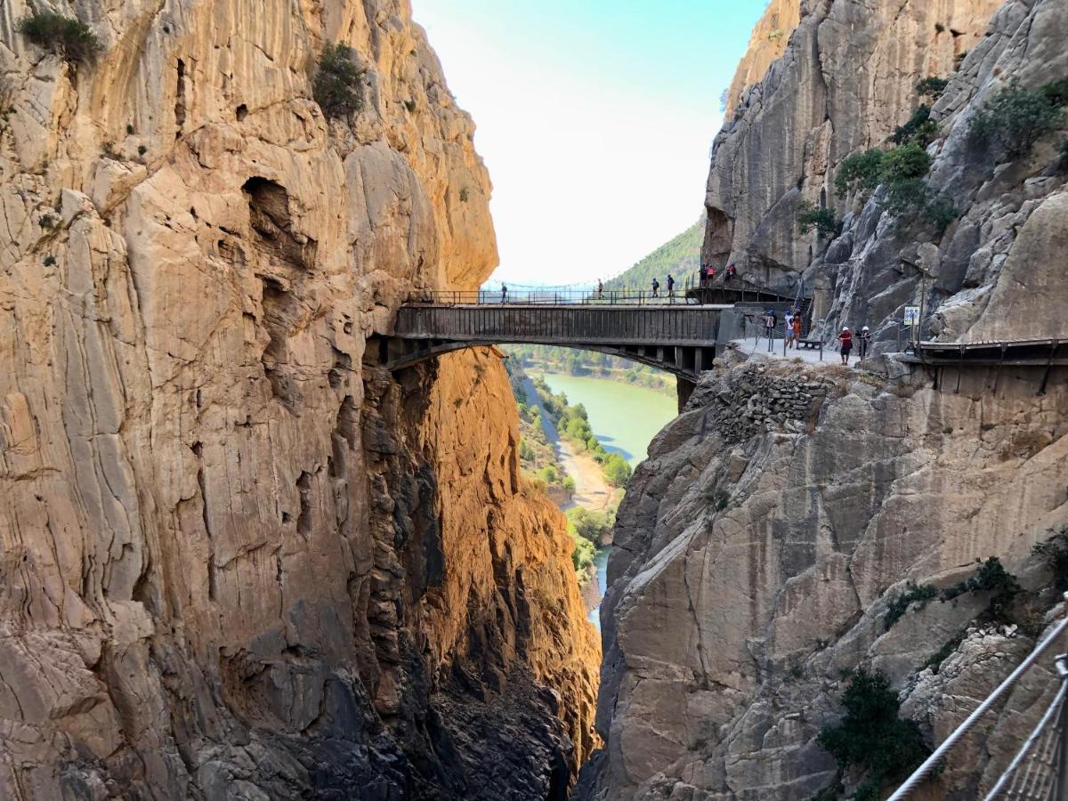 Casa Malacitano, Caminito Del Rey Valle de Abdalagis Exterior photo